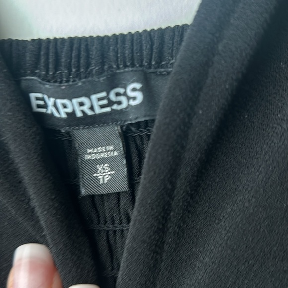 Express Black Jumpsuit Size XS - Picture 4 of 5